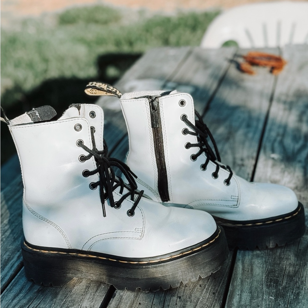 Dr. Martens JADON White Platform Boots SZ 7